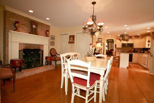 MLS #/Web ID: 2723638