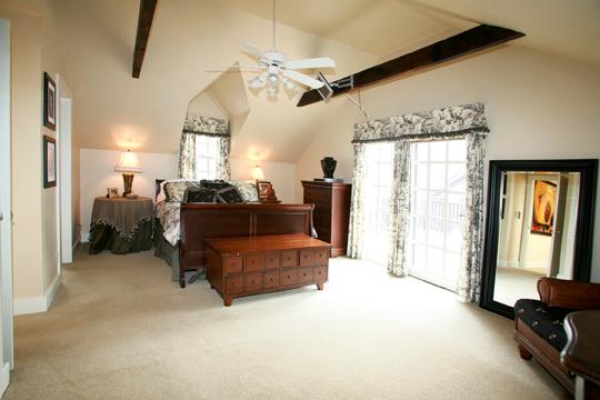 MLS #/Web ID: 2723638