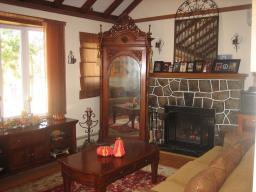 MLS #/Web ID: 2726238