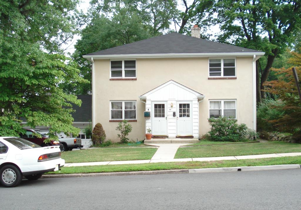 86 E Prospect