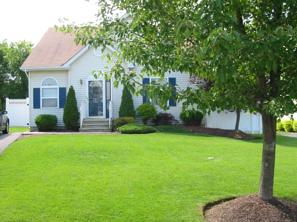 36 Holly Drive