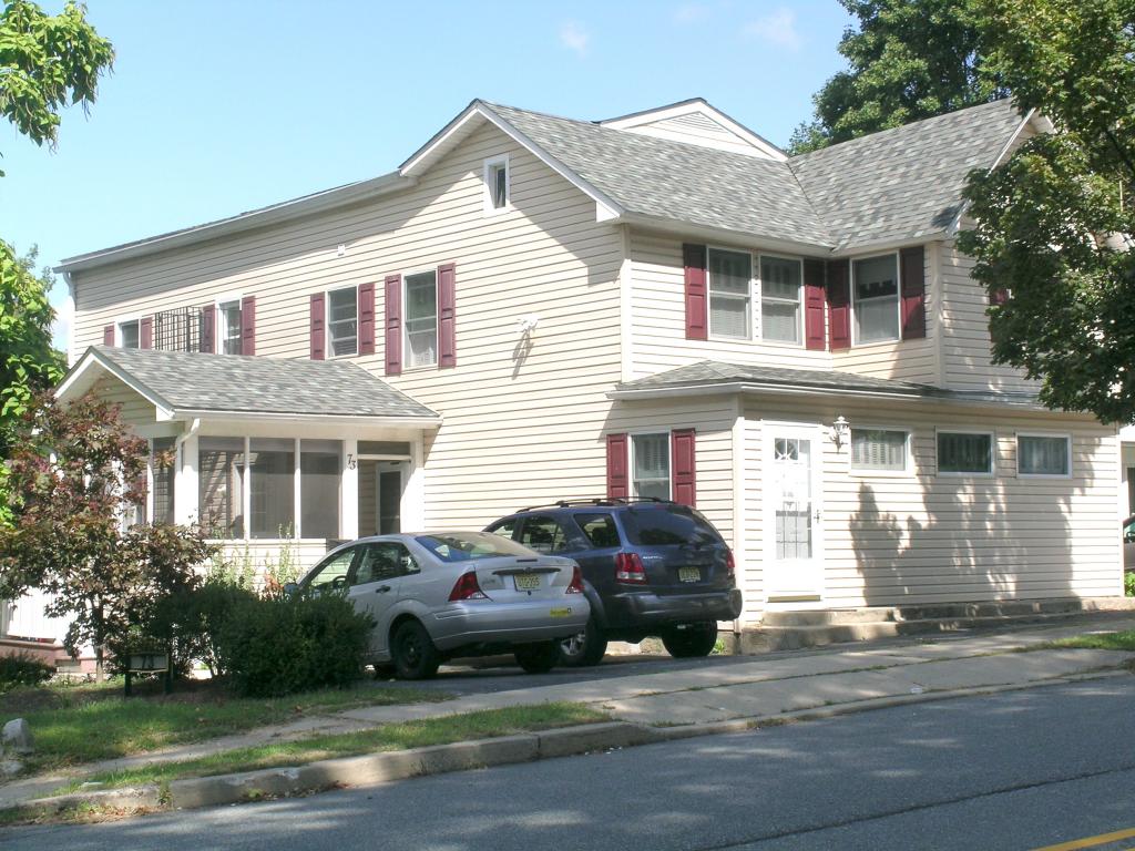 MLS #/Web ID: 2709639