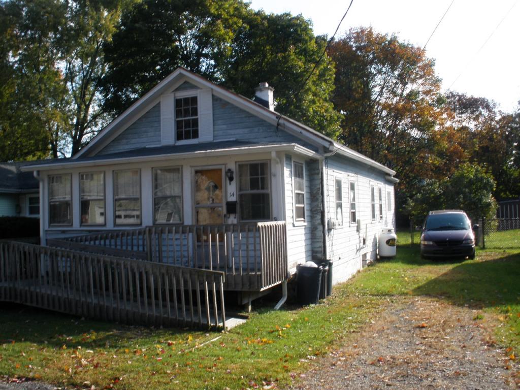 14 MENDES ST