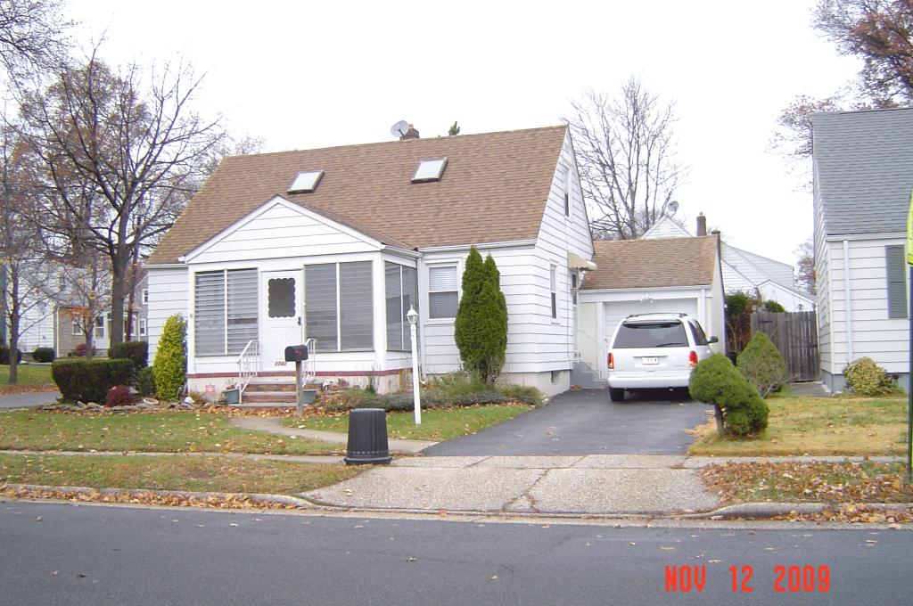MLS #/Web ID: 2727639
