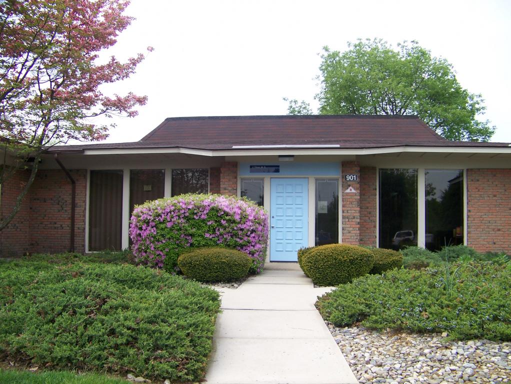 901 COVENTRY DR