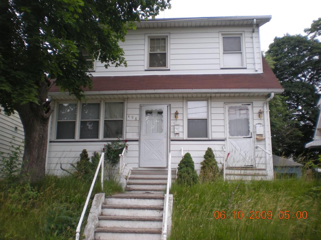 MLS #/Web ID: 2689940
