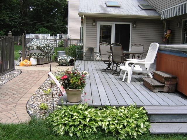 MLS #/Web ID: 2690640