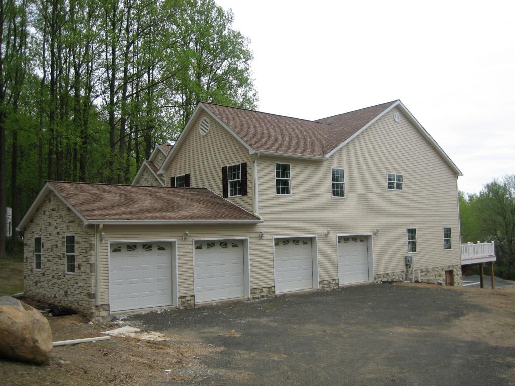 MLS #/Web ID: 2691740