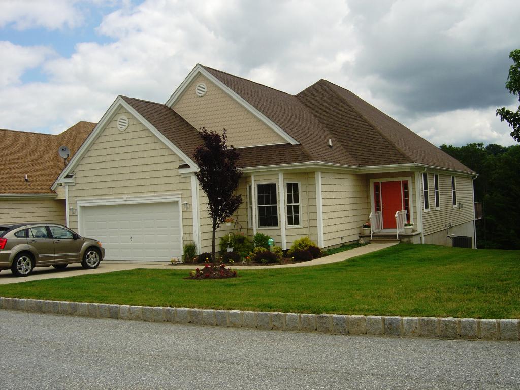 15 GATHERING RD