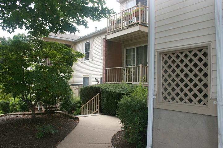 MLS #/Web ID: 2700340