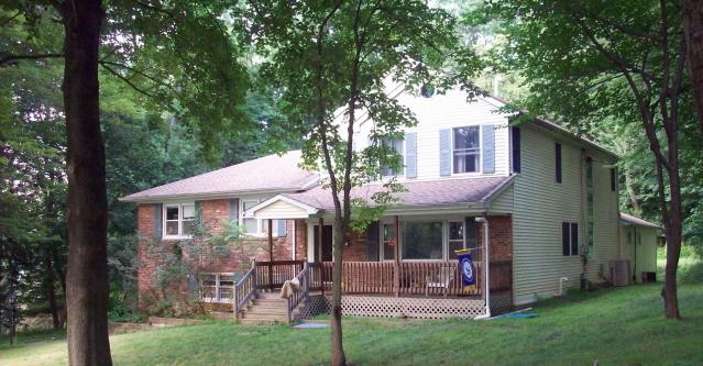 MLS #/Web ID: 2701340