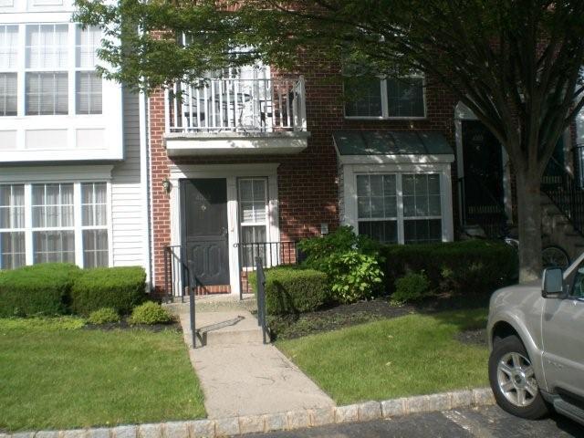MLS #/Web ID: 2716040