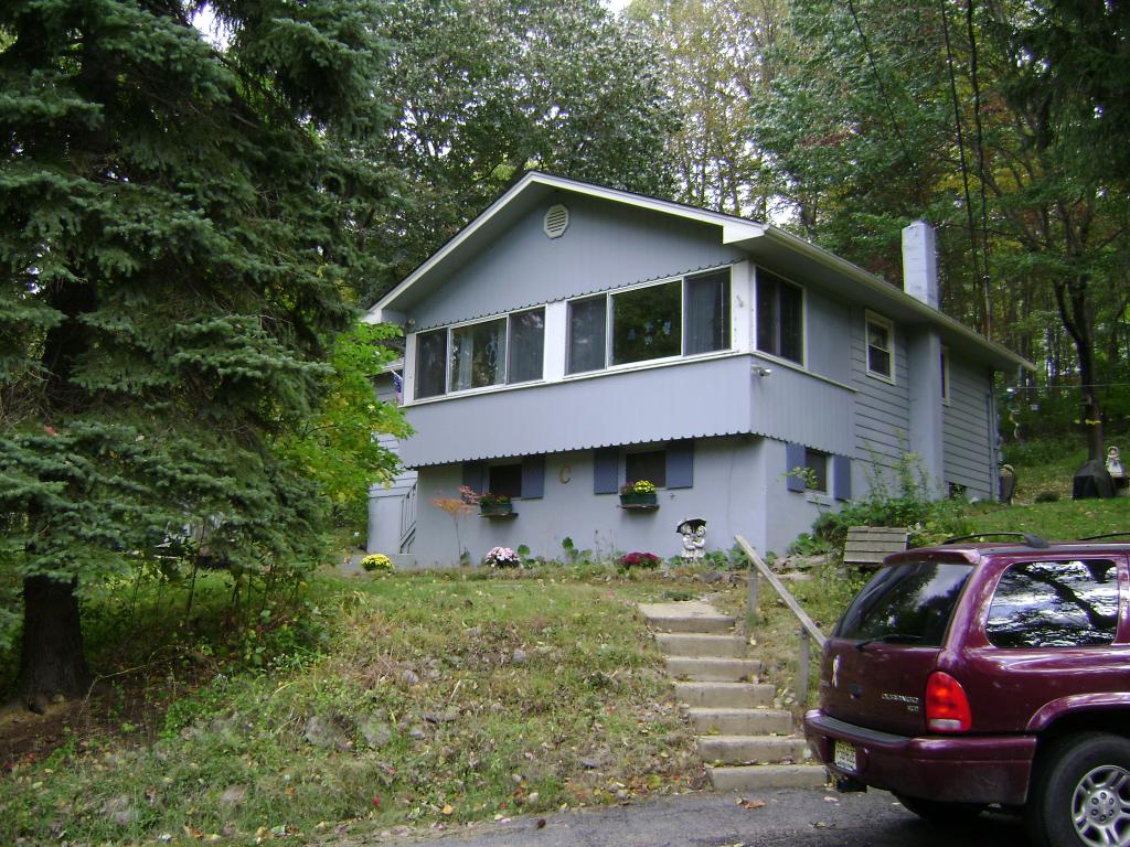14 HIGHLAND AVE