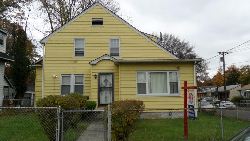 MLS #/Web ID: 2724240