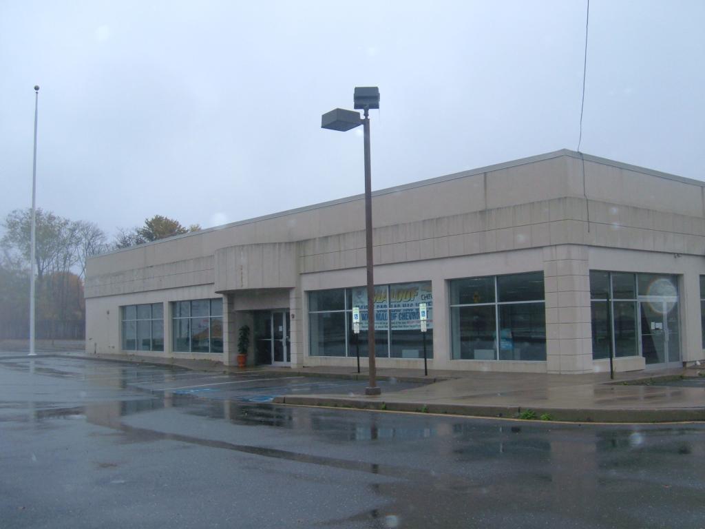 MLS #/Web ID: 2724440