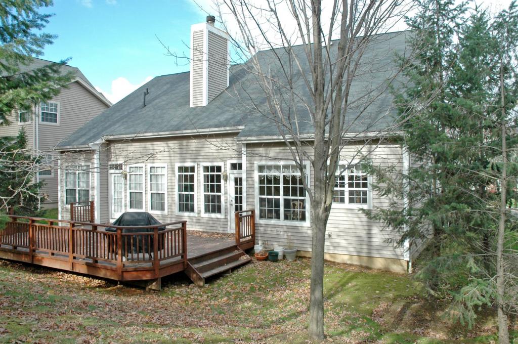 165 SMOKE RISE RD