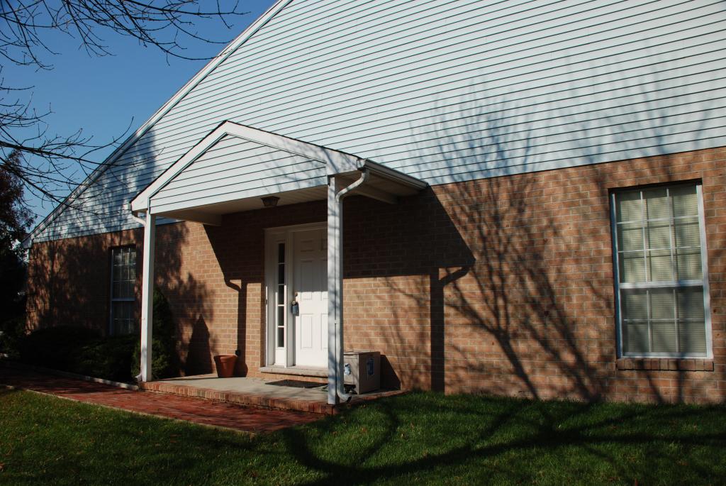 MLS #/Web ID: 2725140