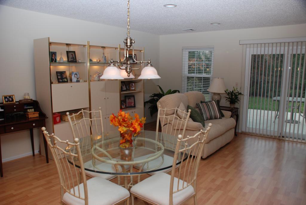 MLS #/Web ID: 2725140