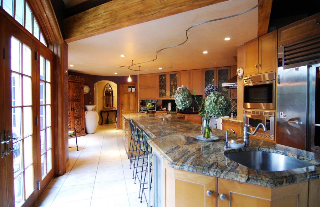 3 GLENWOOD DR