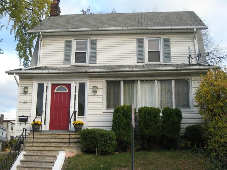 MLS #/Web ID: 2726440