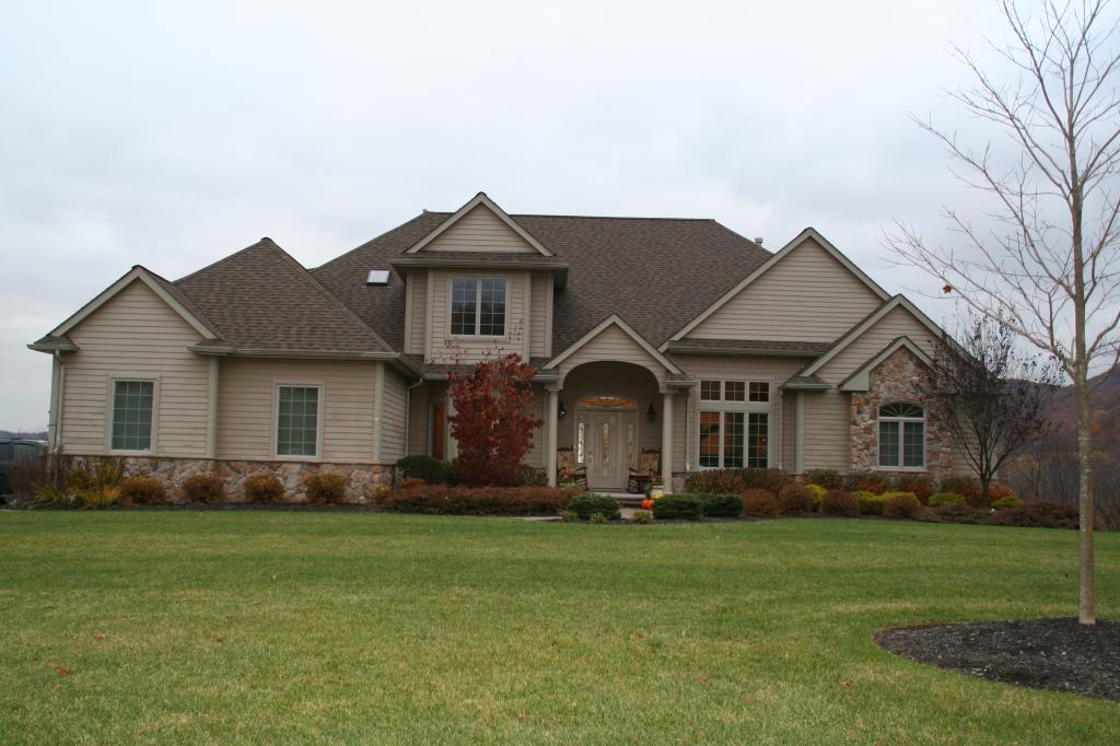 Single Family Home for Sale, ListingId:14283674, location: 3 SUTTON CT Hardyston 07419