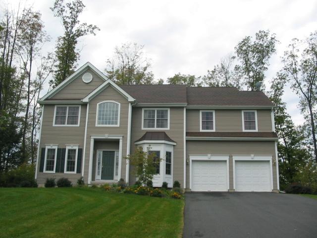 10 AUGUSTA CT