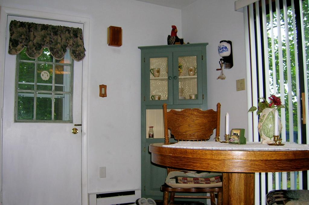 8 PLEASANT RD