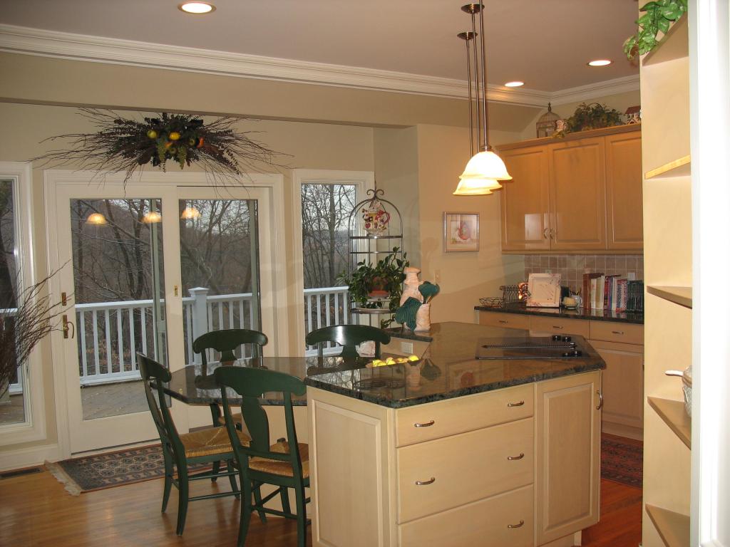 MLS #/Web ID: 2697641