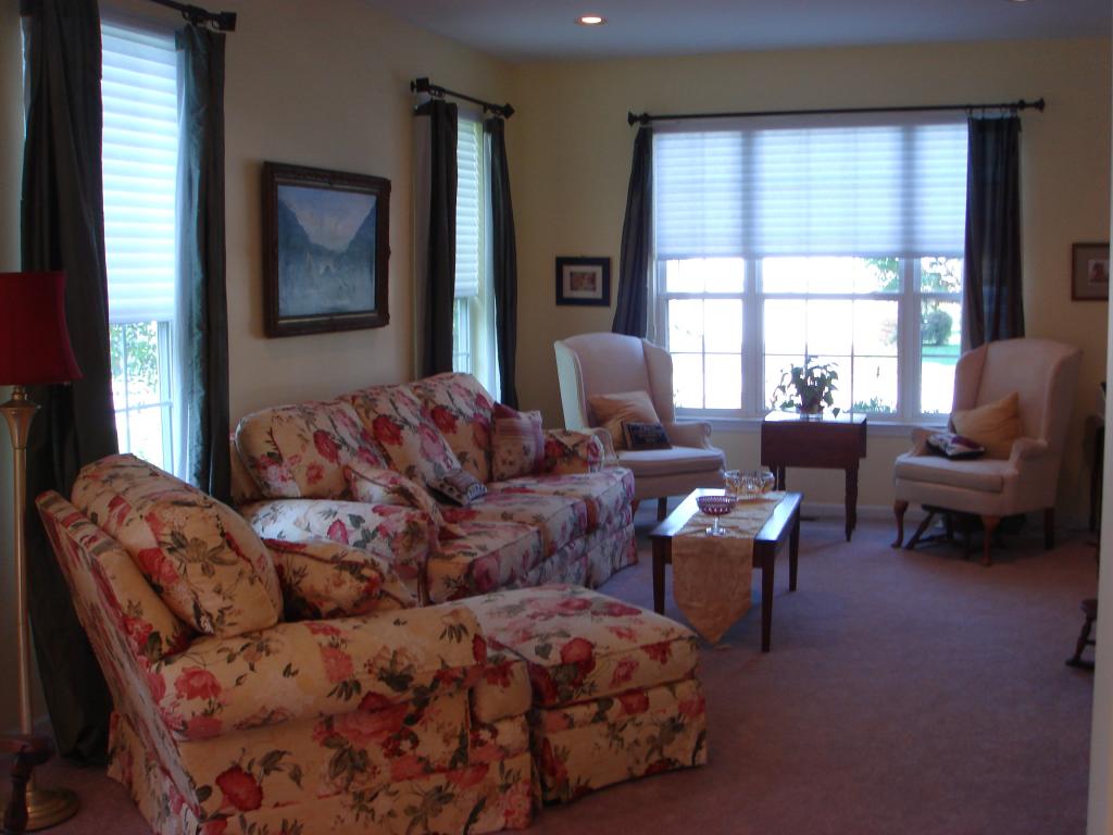 MLS #/Web ID: 2706441