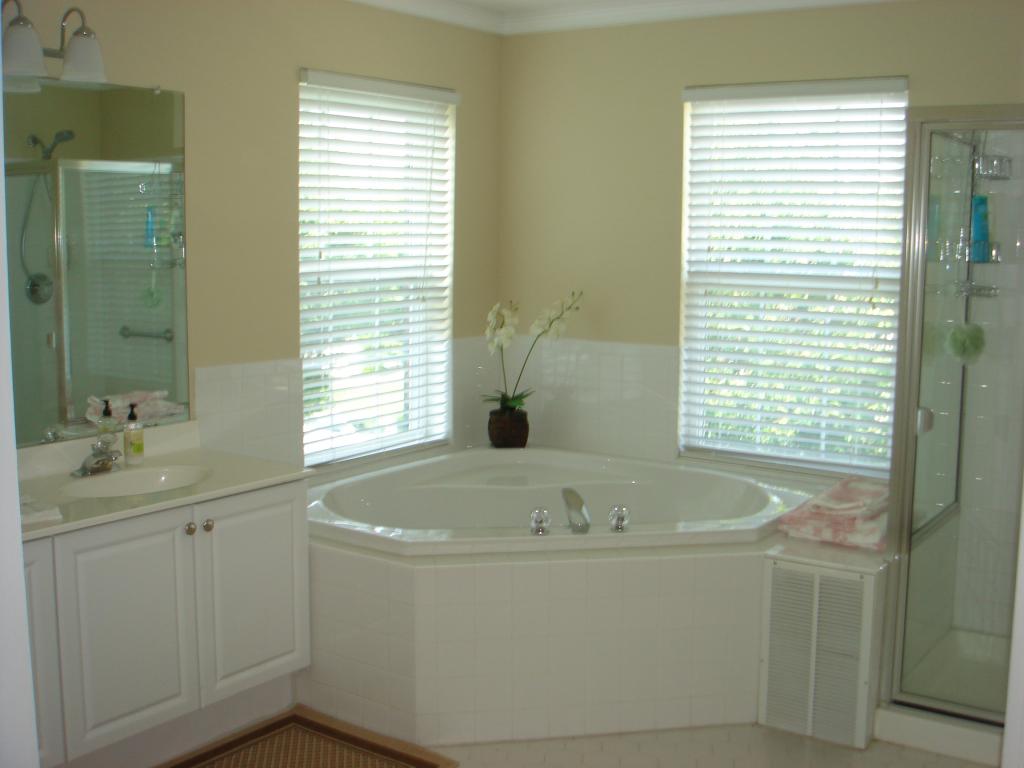 MLS #/Web ID: 2706441