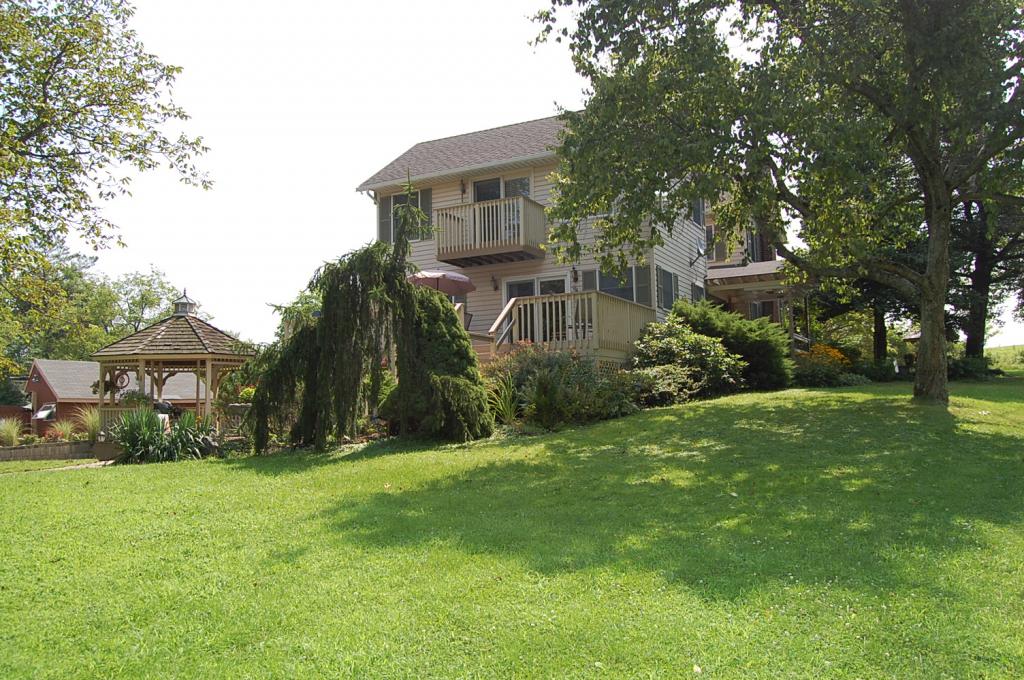 30 Mt. Airy Village Rd