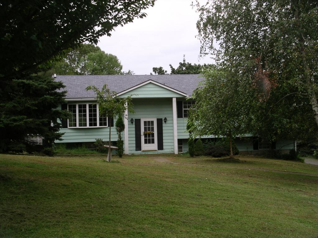 MLS #/Web ID: 2712441
