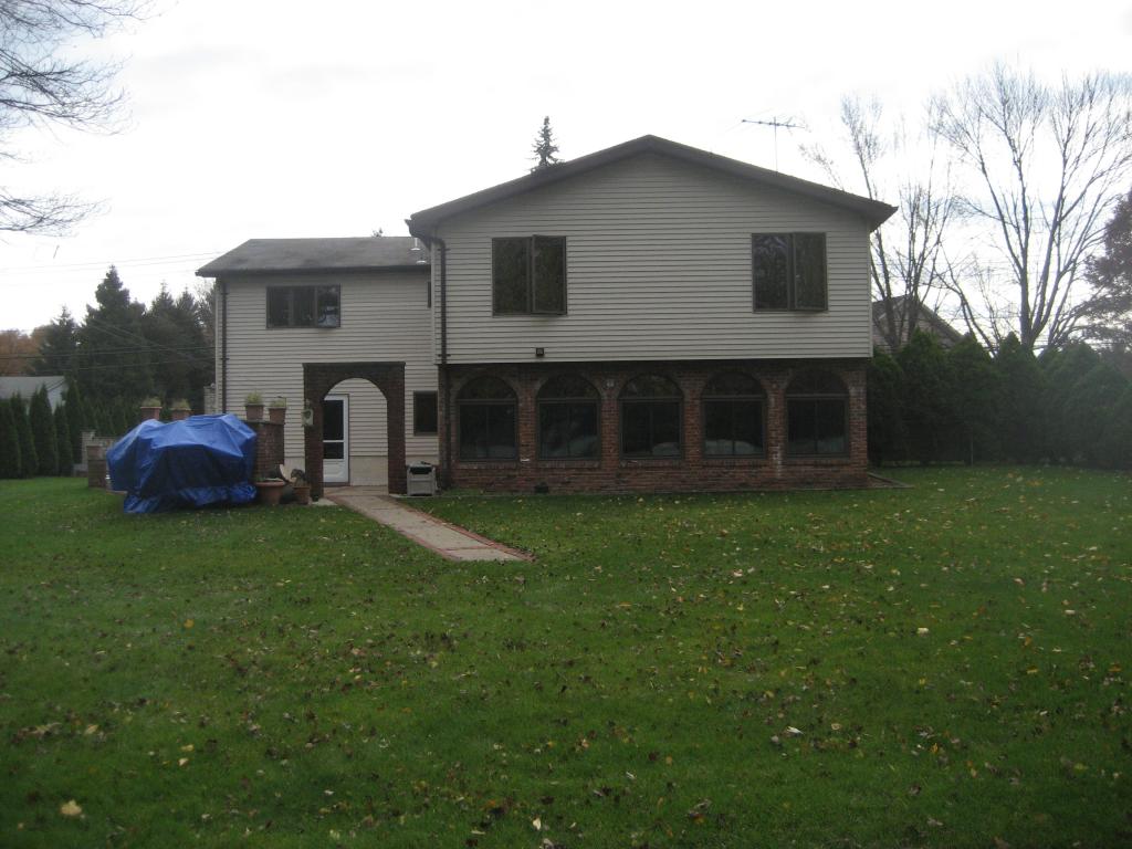 MLS #/Web ID: 2725541