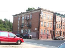 2 SCHOOL ST