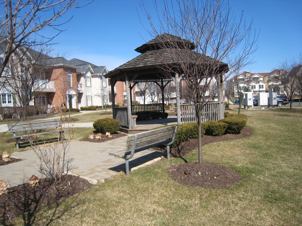 101-105 Roseland Avenue