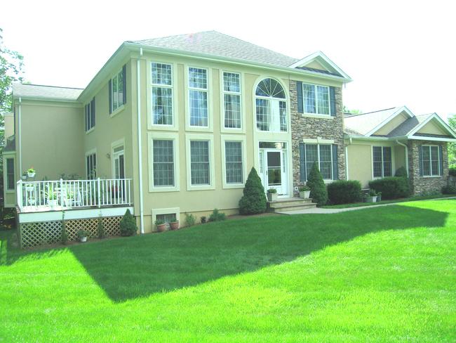15 DICKERSON CT