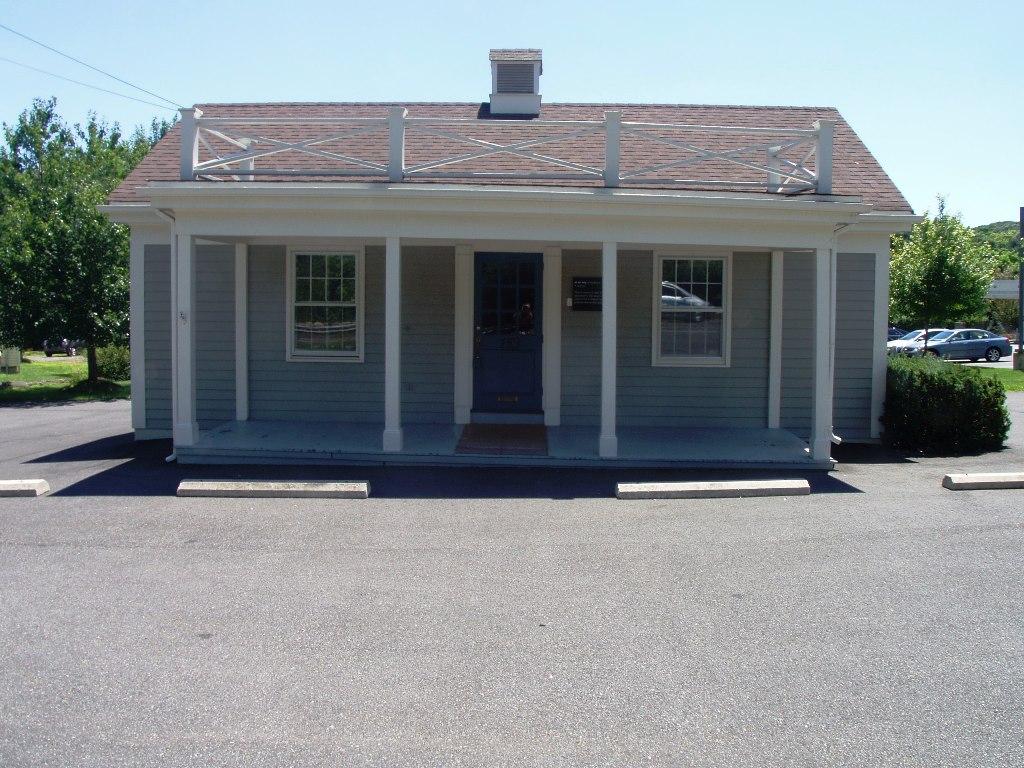 MLS #/Web ID: 2698942