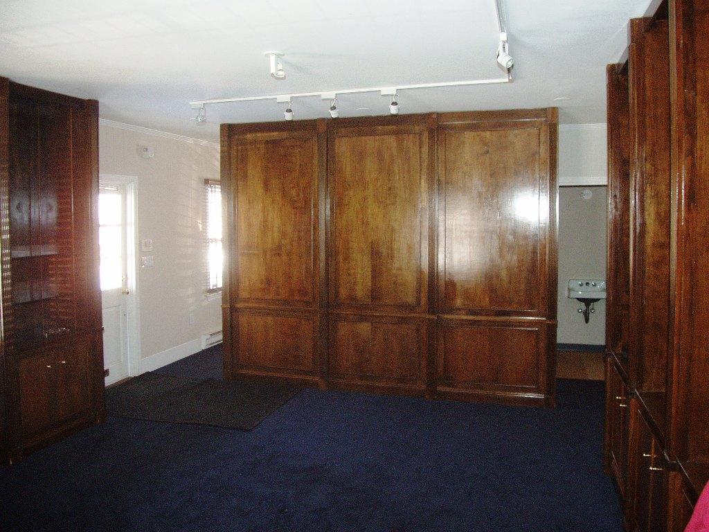MLS #/Web ID: 2698942