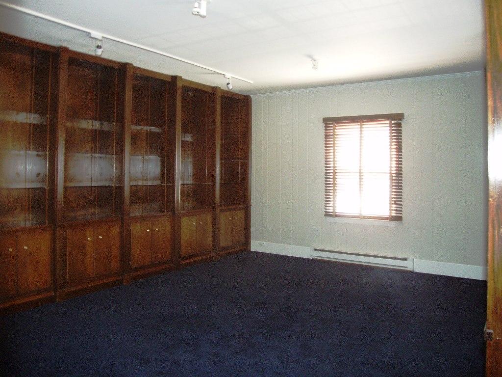 MLS #/Web ID: 2698942