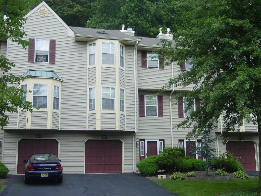101 Pinehurst Dr