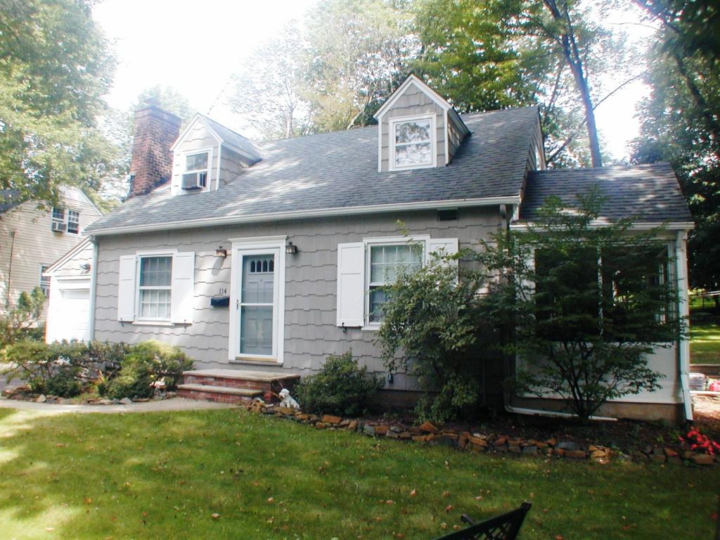 MLS #/Web ID: 2714442