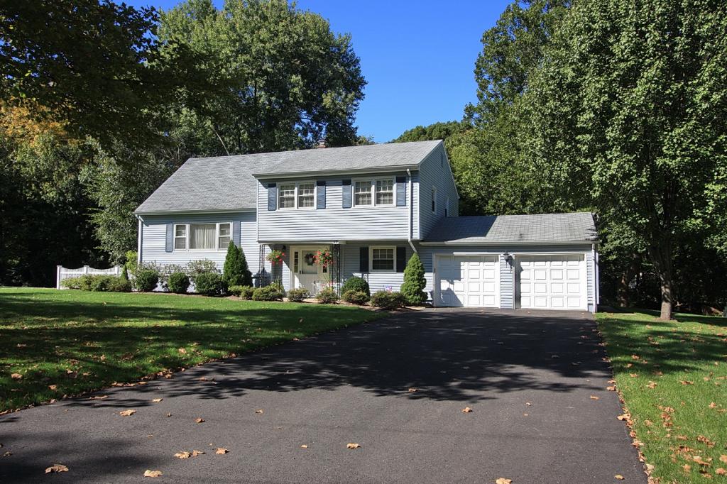 17 CREST RD