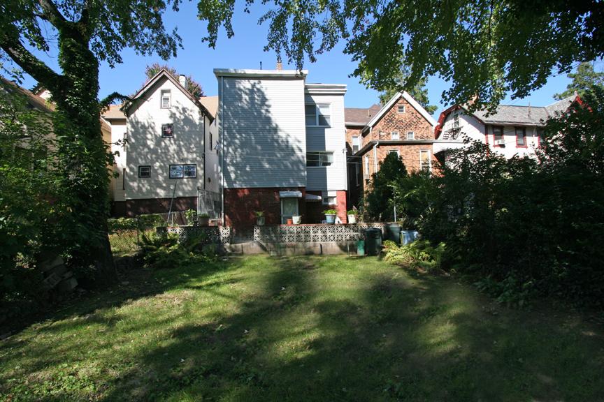 MLS #/Web ID: 2718742
