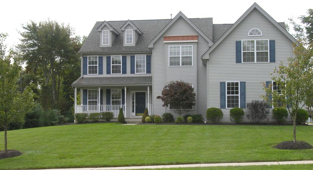 MLS #/Web ID: 2718842