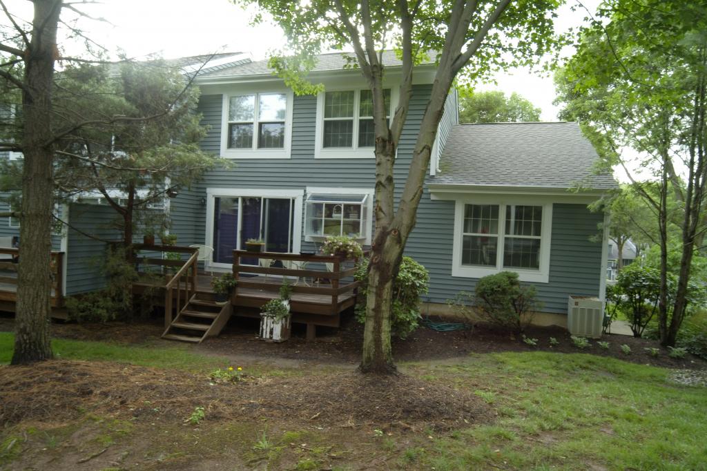 12 KNOLLCREST RD