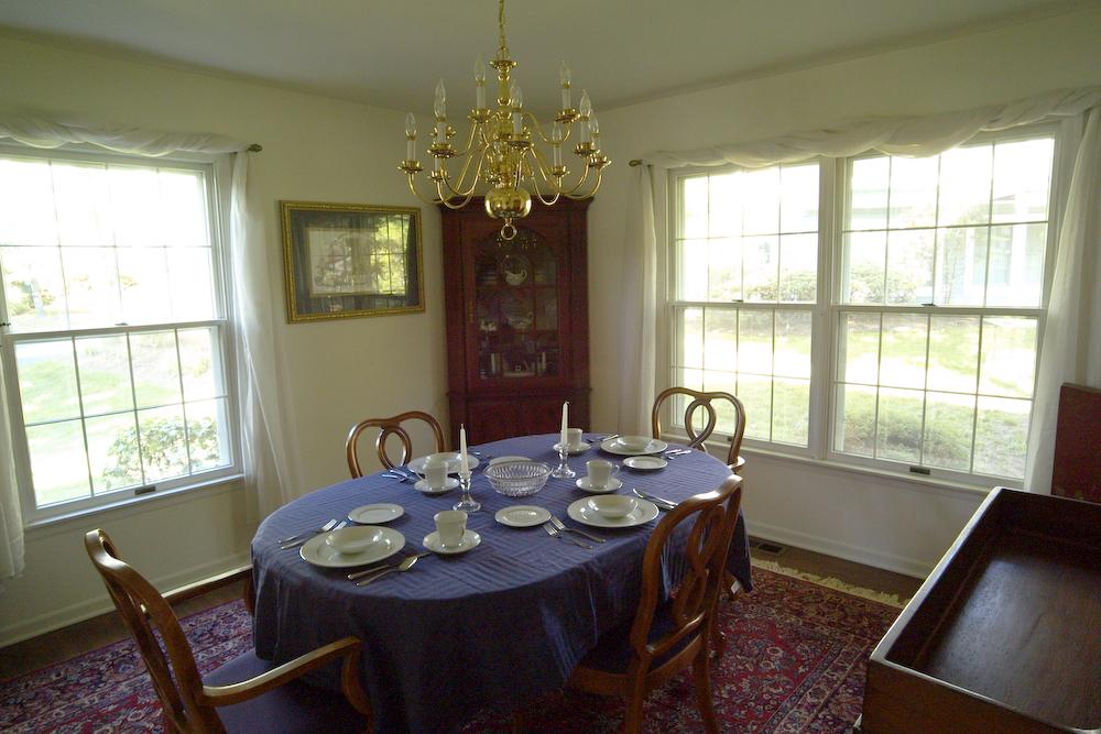 12 KNOLLCREST RD