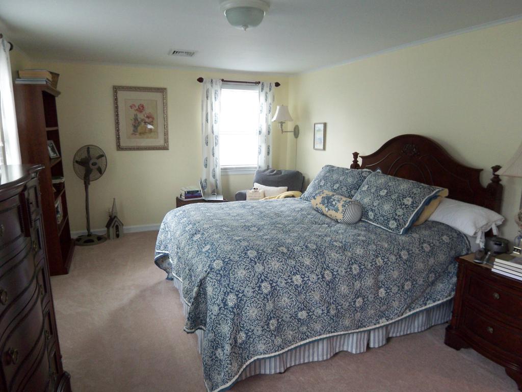MLS #/Web ID: 2690043