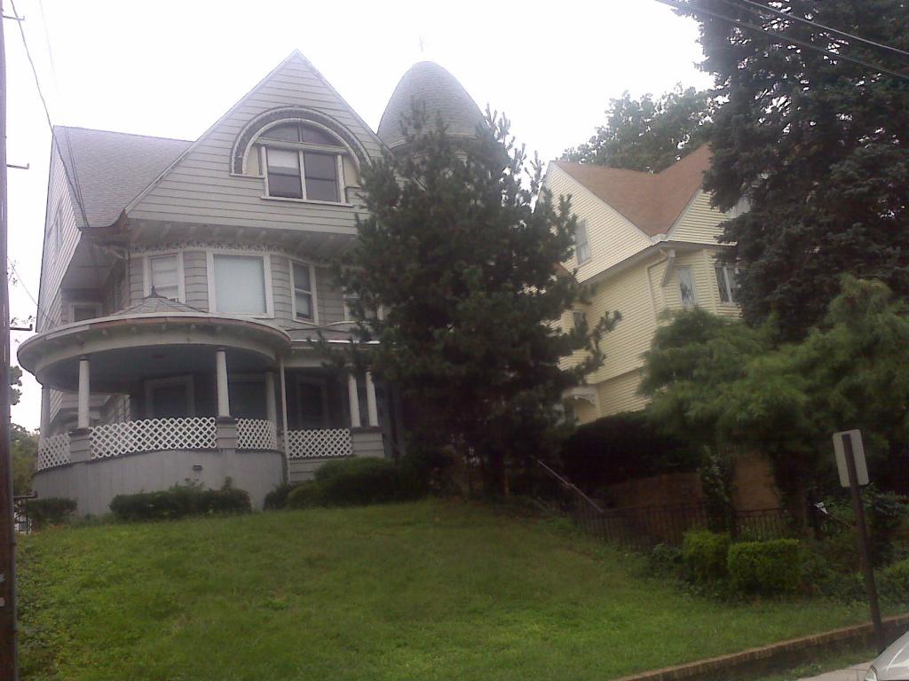 MLS #/Web ID: 2707943