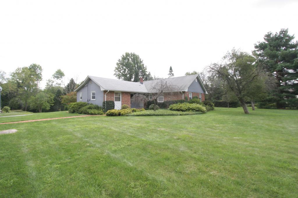 Single Family Home for Sale, ListingId:14020222, location: 51 East Crescent Mahwah 07430