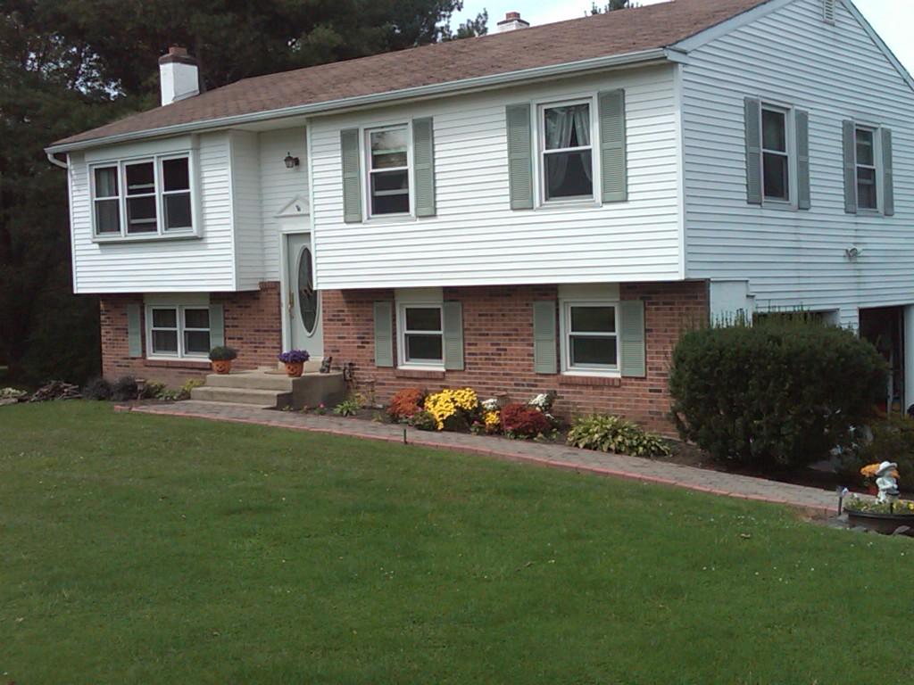 MLS #/Web ID: 2713643